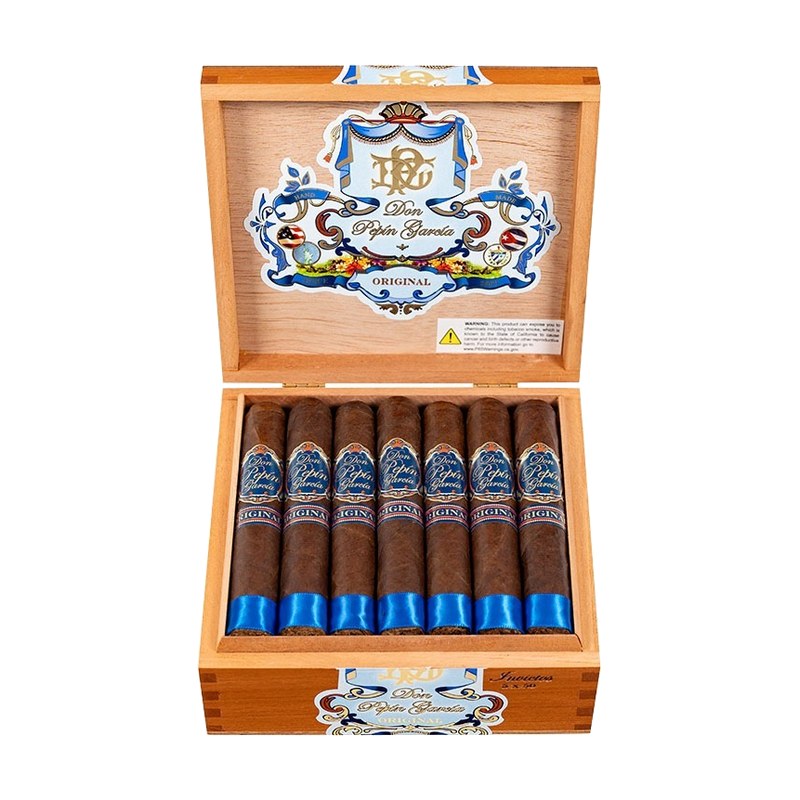 Don Pepín García Original Invictos box at Sunshine Market & Liquor in Yuma